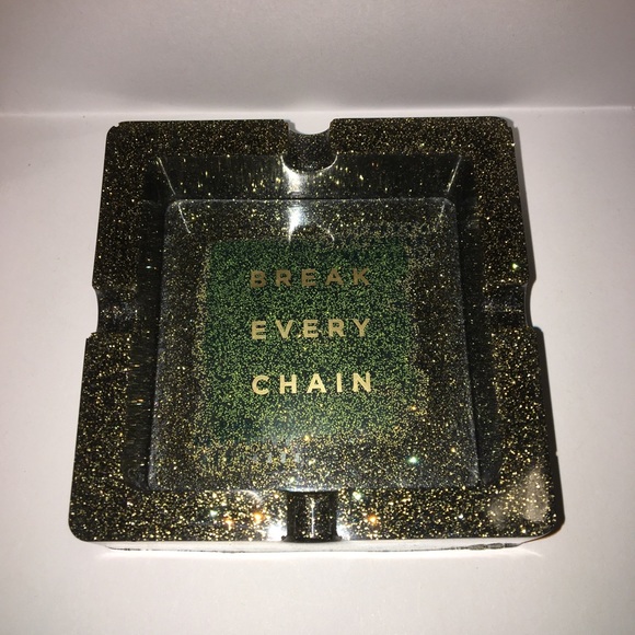 Beautiful Ashtray - Picture 1 of 1